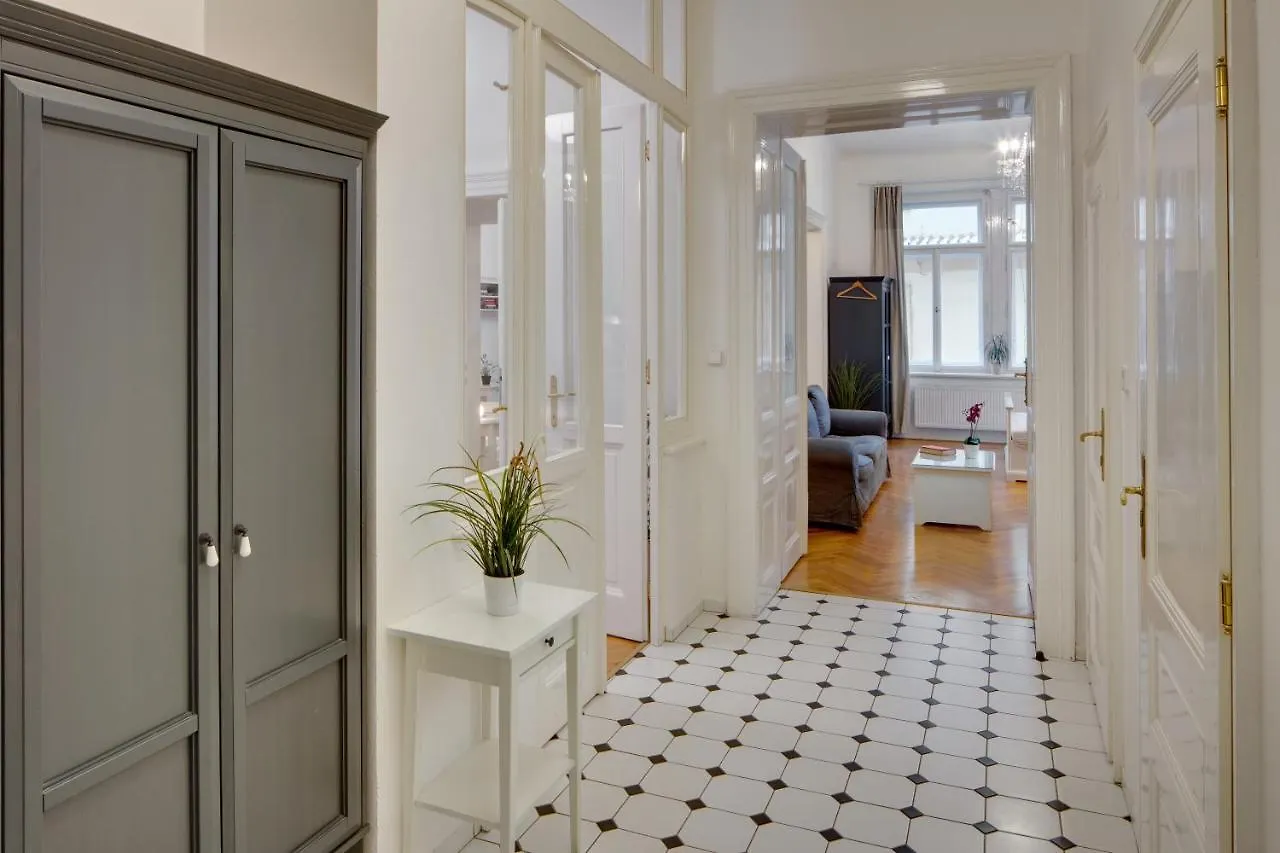 Karlova 24 - Old Town Apartment Prag 0*,